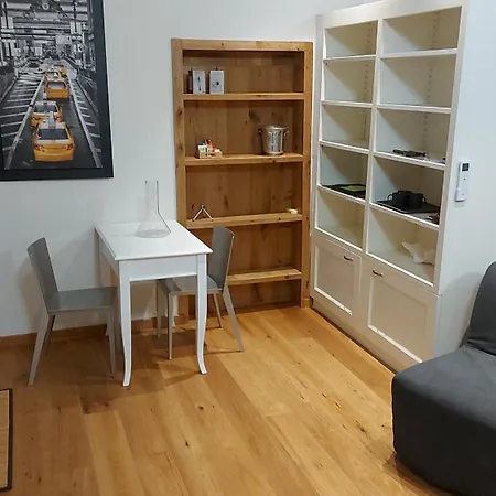 Corte Della Varesina Bed & Breakfast 4*